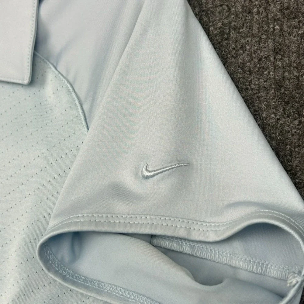 NIKE Golf Dri-Fit Women's Shirt Medium Short Sleeve Polo Ice Blue Preppy Sporty - Picture 8 of 12
